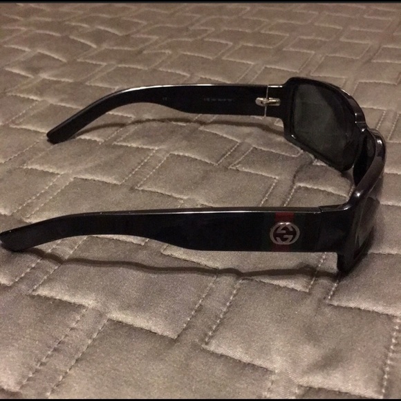 Gucci shade with case - Picture 4 of 6
